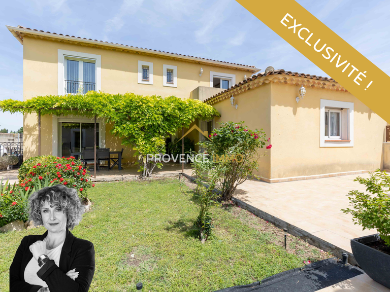 Maison Grans - 4 chambres - 270m²