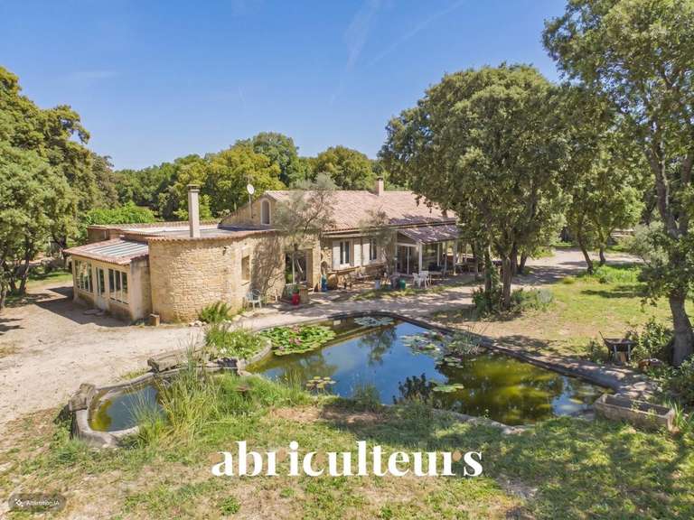 Maison Grans - 4 chambres - 254m²