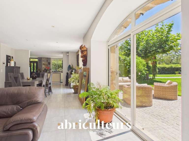 Maison Grans - 3 chambres - 249m²