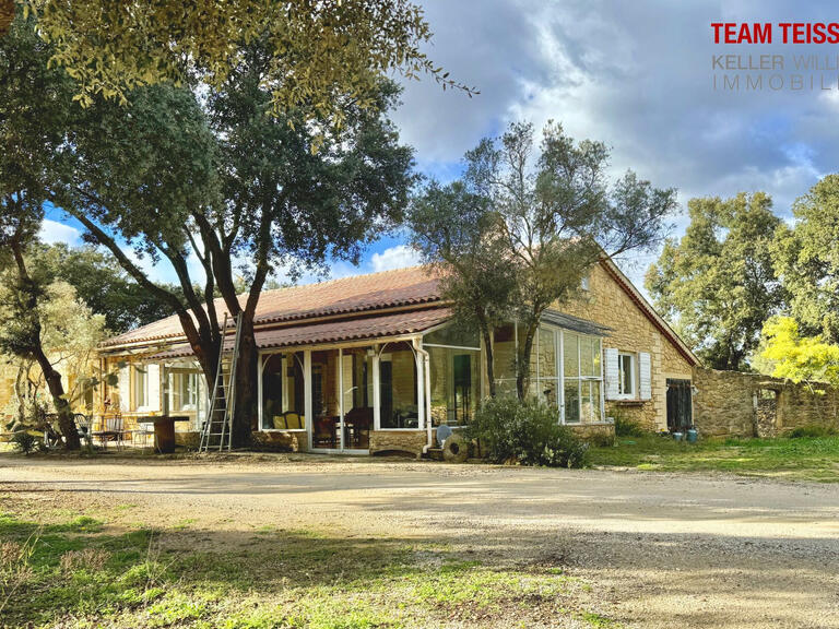 Villa Grans - 4 bedrooms - 205m²