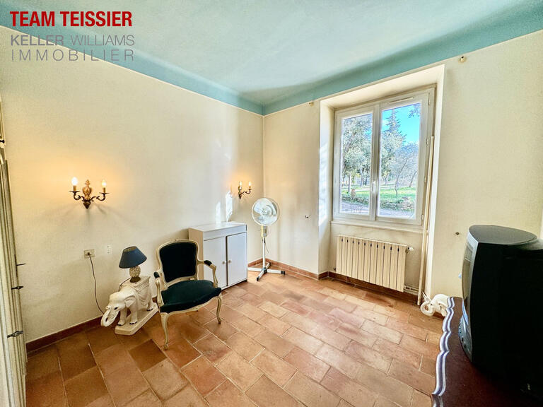 Villa Grans - 4 bedrooms - 205m²