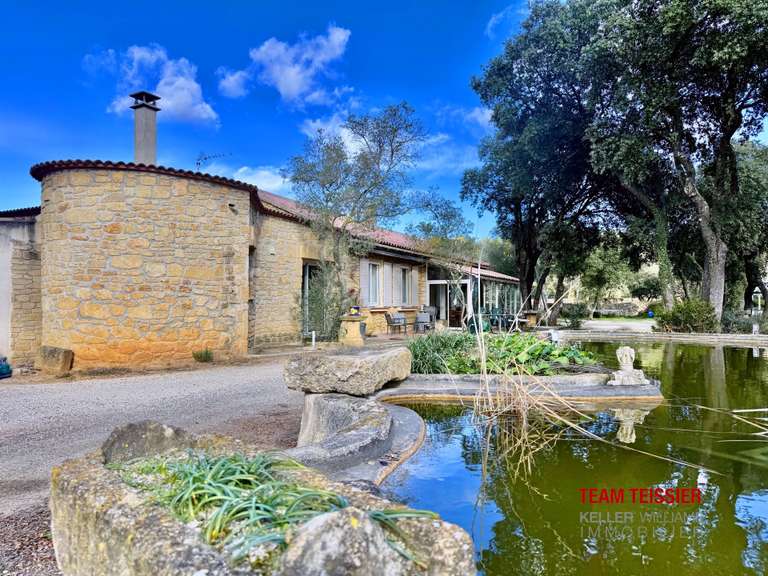 Villa Grans - 4 chambres - 205m²