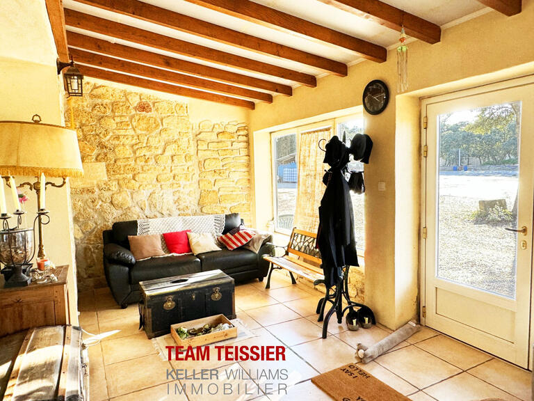 Villa Grans - 4 bedrooms - 205m²