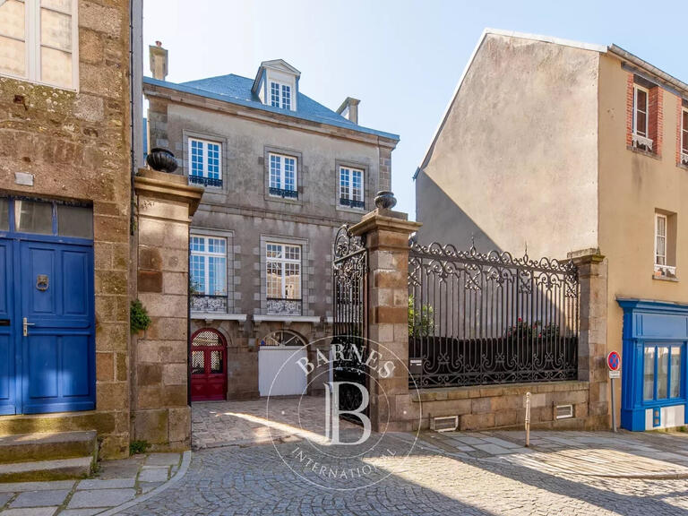 Vente Hôtel particulier avec Vue mer Granville - 11 chambres