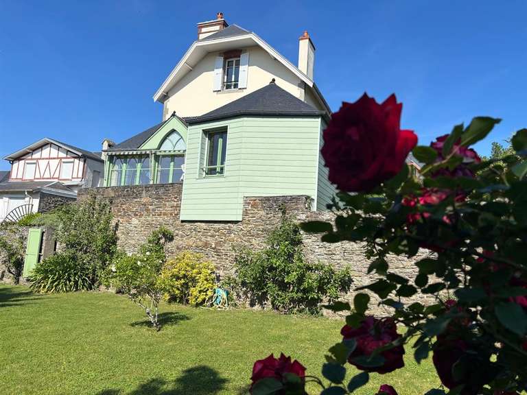 Maison Granville - 5 chambres - 200m²