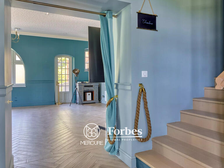 Villa Granville - 6 bedrooms - 900m²