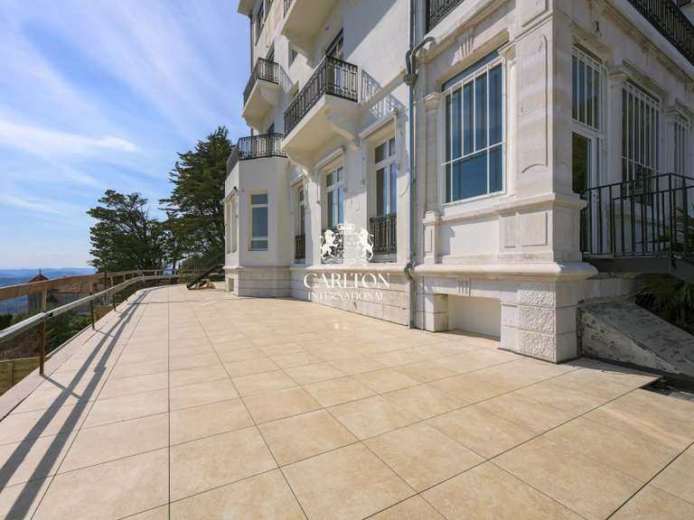 Appartement Grasse - 3 chambres - 123m²