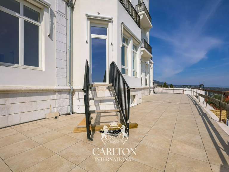 Appartement Grasse - 3 chambres - 123m²