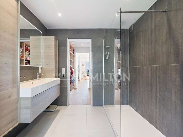 Apartment Grasse - 2 bedrooms - 138m²