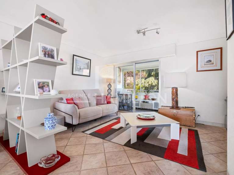 Appartement Grasse - 2 chambres - 138m²