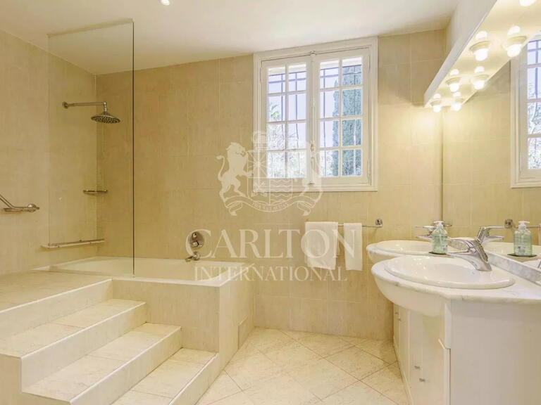 Maison Grasse - 6 chambres - 400m²