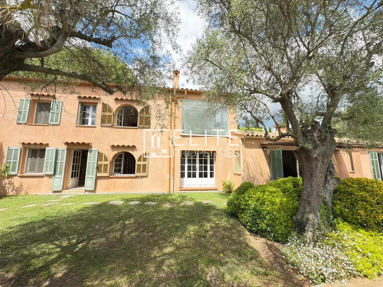 Maison Grasse - 4 chambres - 200m²
