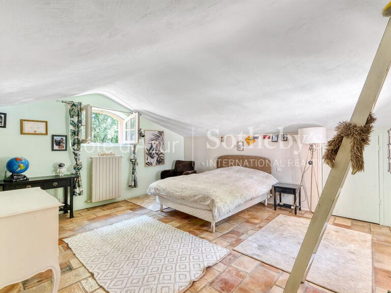 Maison Grasse - 4 chambres - 240m²