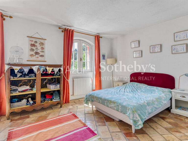 Maison Grasse - 4 chambres - 240m²