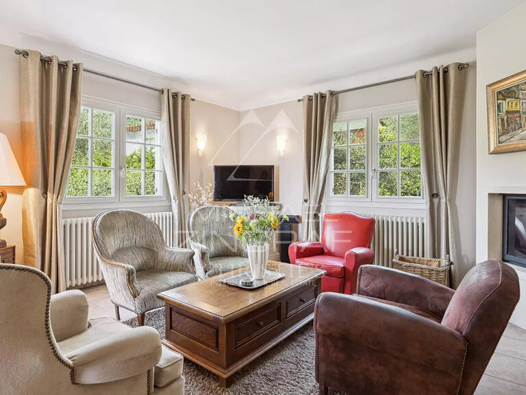 Maison Grasse - 5 chambres - 205m²