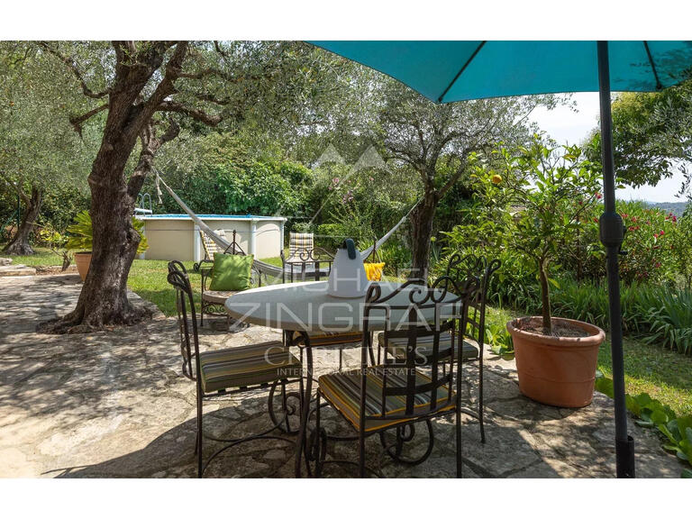 Maison Grasse - 5 chambres - 205m²
