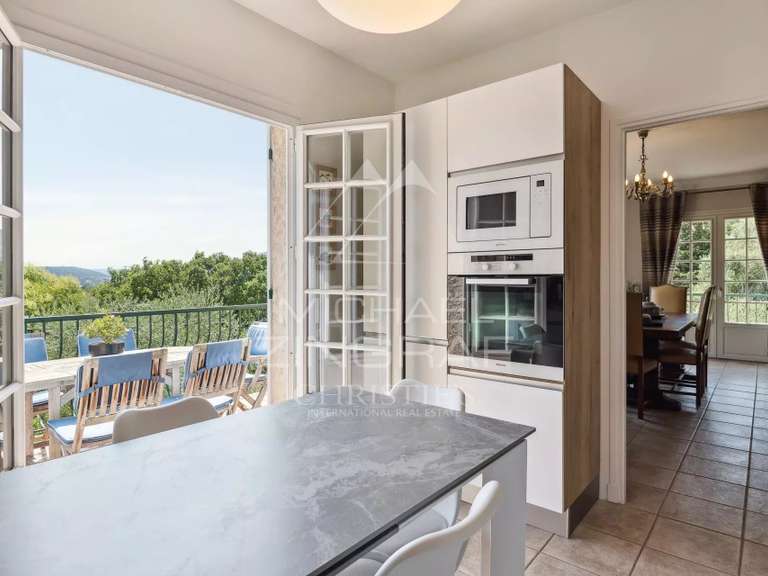 Maison Grasse - 5 chambres - 205m²