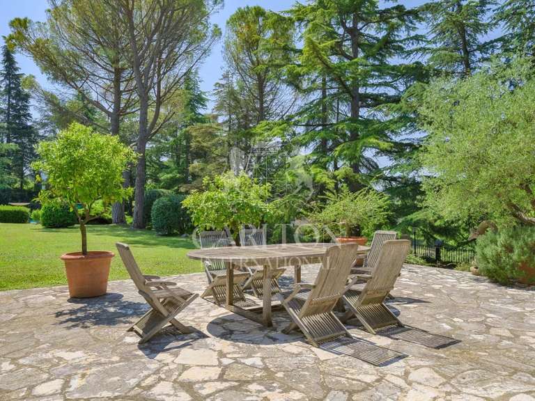 Maison Grasse - 9 chambres - 863m²