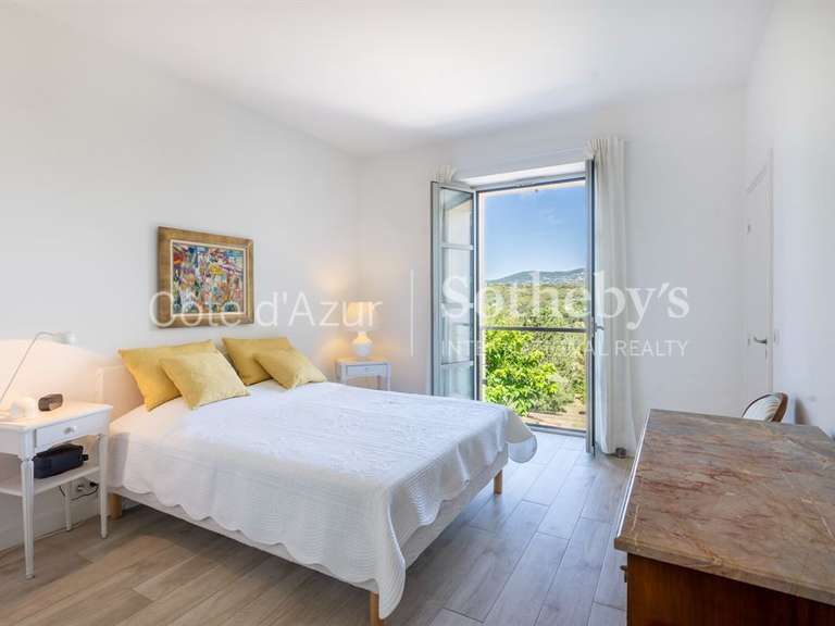 Maison Grasse - 7 chambres - 375m²