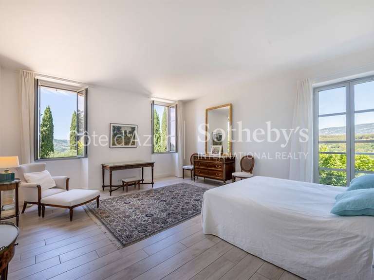 Maison Grasse - 7 chambres - 375m²