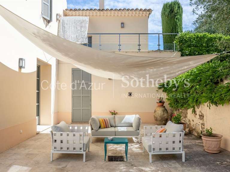 Maison Grasse - 7 chambres - 375m²