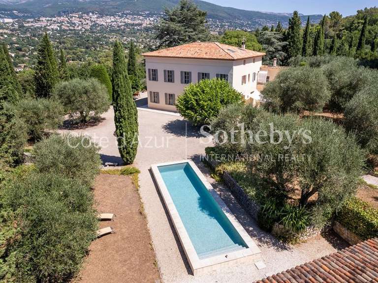 Maison Grasse - 7 chambres - 375m²