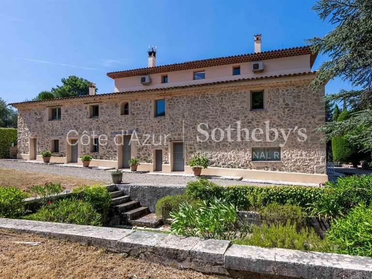 Maison Grasse - 7 chambres - 375m²