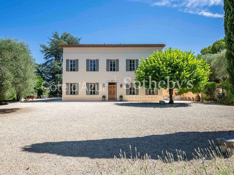 Maison Grasse - 7 chambres - 375m²