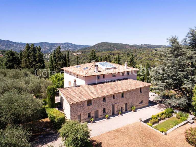 Maison Grasse - 7 chambres - 375m²