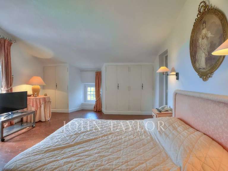 House Grasse - 10 bedrooms - 545m²