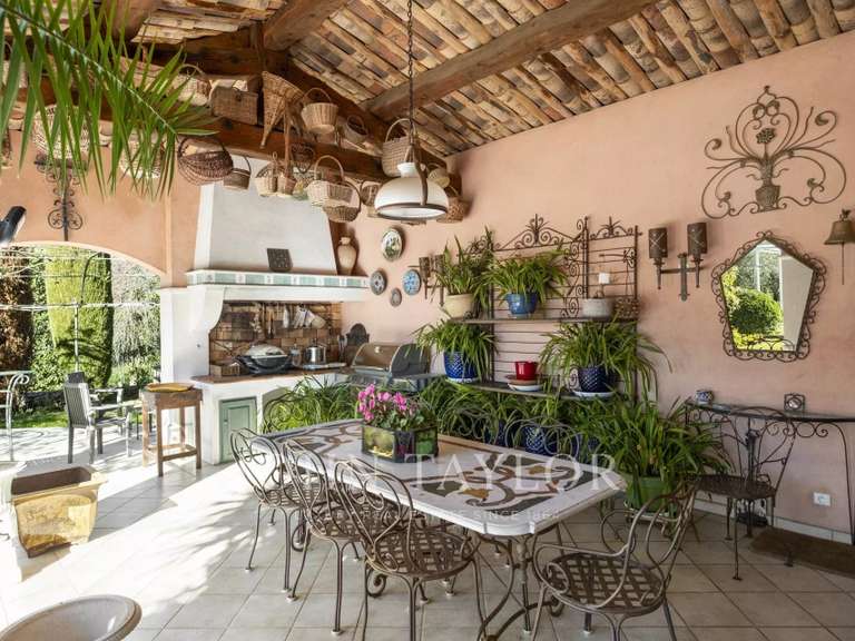 House Grasse - 4 bedrooms - 304m²
