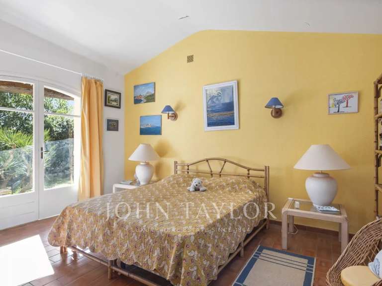 House Grasse - 4 bedrooms - 304m²
