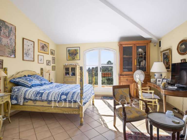 House Grasse - 4 bedrooms - 304m²