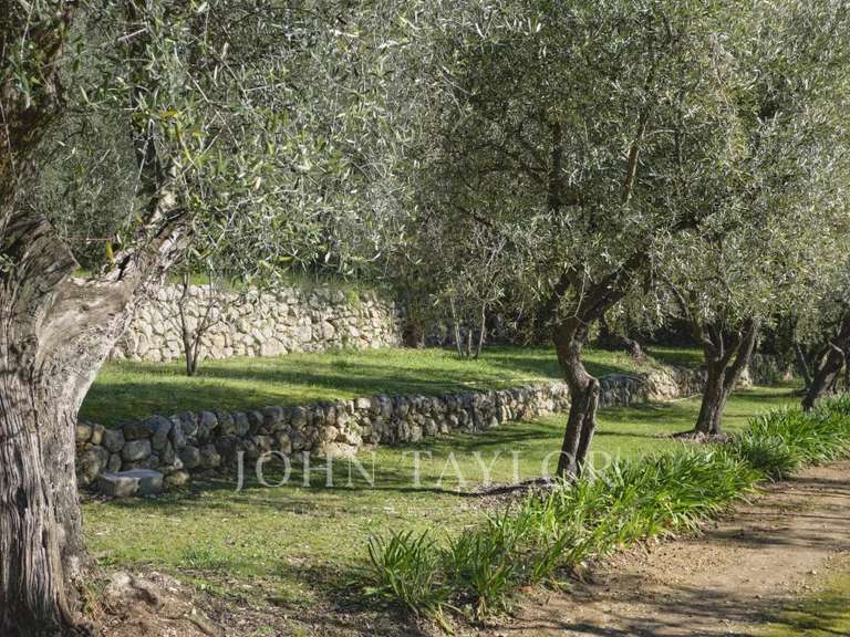 House Grasse - 4 bedrooms - 304m²