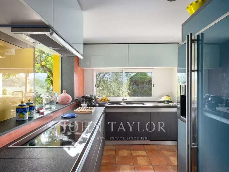 House Grasse - 6 bedrooms - 366m²