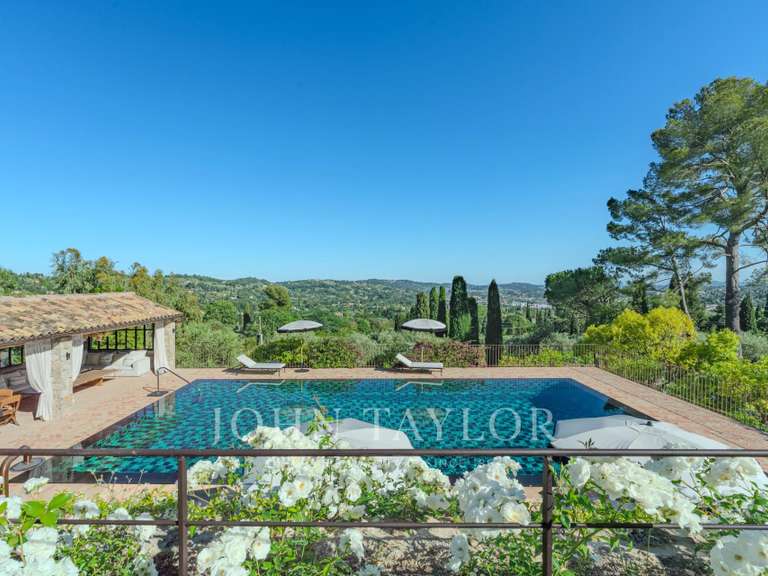 Maison Grasse - 9 chambres - 640m²