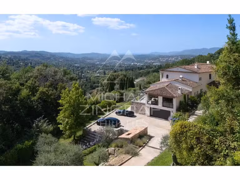 House Grasse - 5 bedrooms - 729m²