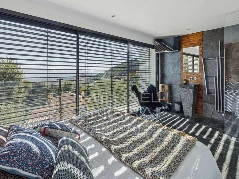 House with Sea view Grasse - 4 bedrooms - 200m²