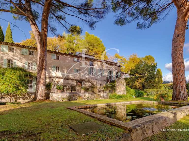 Maison Grasse - 8 chambres - 639m²