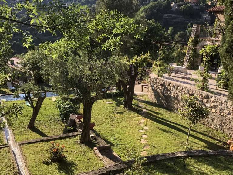 Maison Grasse - 6 chambres - 230m²