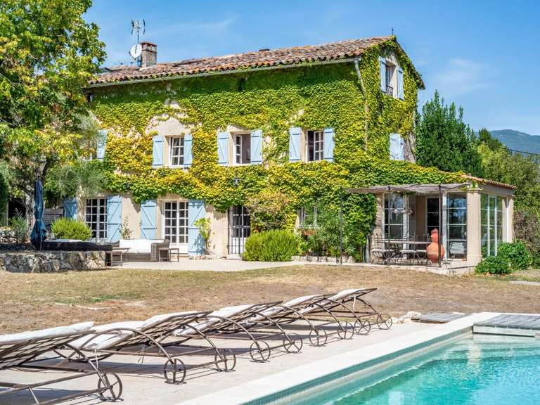 Maison Grasse - 4 chambres - 200m²