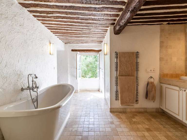 Maison Grasse - 4 chambres - 200m²