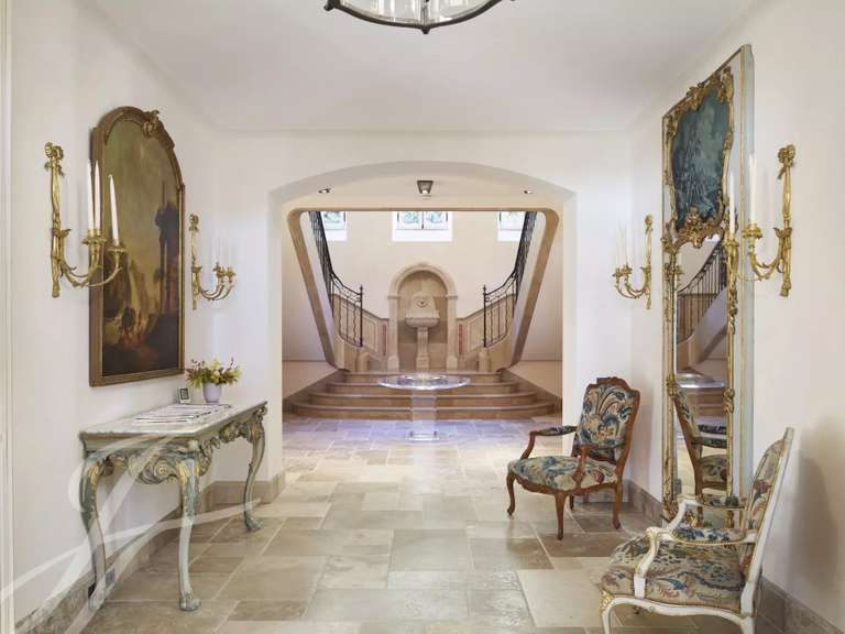 Maison Grasse - 9 chambres - 919m²