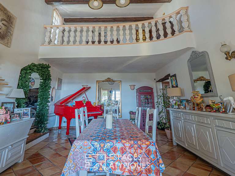House Grasse - 4 bedrooms - 190m²