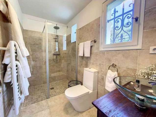 Maison Grasse - 6 chambres - 250m²