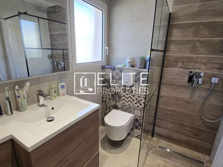 Maison Grasse - 5 chambres - 255m²