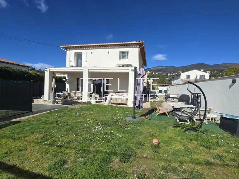 Maison Grasse - 5 chambres - 255m²