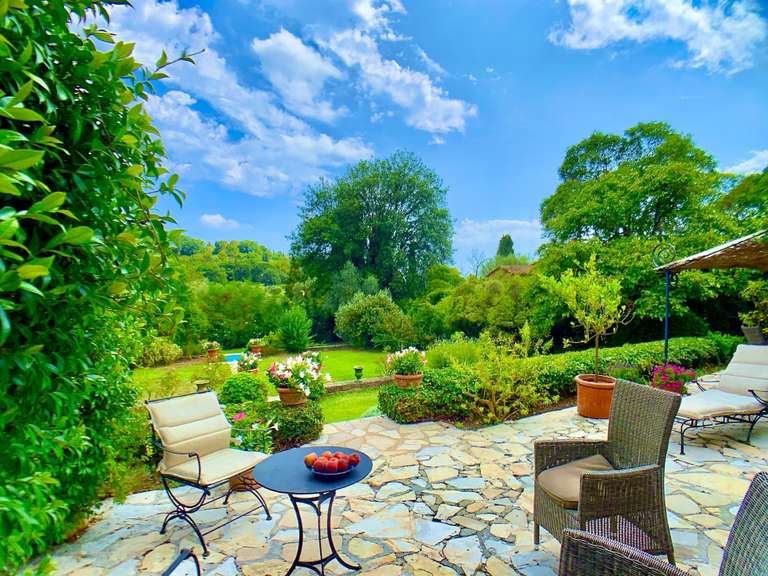 Maison Grasse - 6 chambres - 318m²