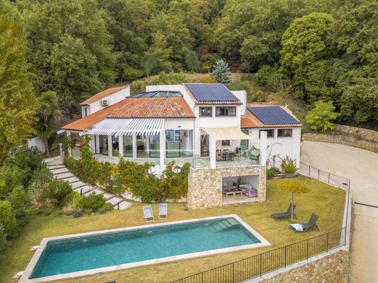 Maison Grasse - 4 chambres - 214m²
