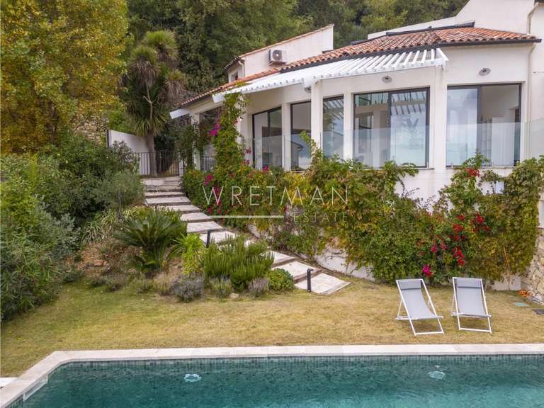 Maison Grasse - 4 chambres - 214m²